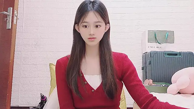 Snapshot of marina-cutegirll chatting on December 19, 2:02 pm marina-cutegirll online show from December 19, 2:02 pm