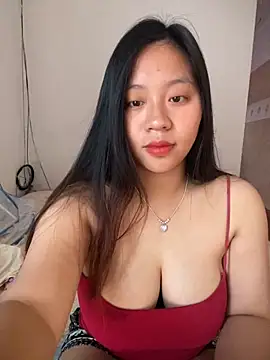 Snapshot of maianhcute chatting on October 11, 2:00 am maianhcute online show from October 11, 2:00 am