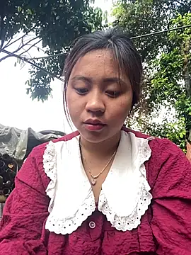 Snapshot of maianhcute chatting on April 20, 12:57 am maianhcute online show from April 20, 12:57 am