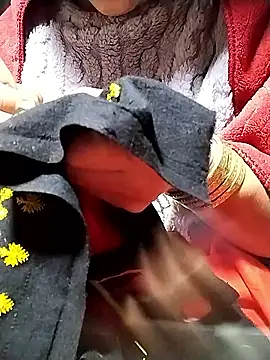 venu00 online show from February 3, 6:40 am