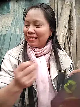 venu00 online show from February 15, 9:08 am