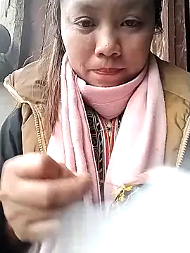 venu00 online show from February 18, 4:41 am