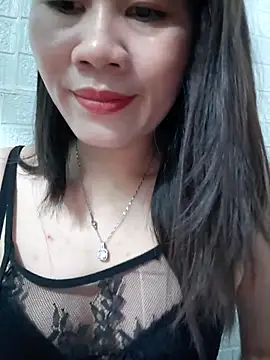 Snapshot of Singlemom69x chatting on November 23, 1:38 am Singlemom69x online show from November 23, 1:38 am