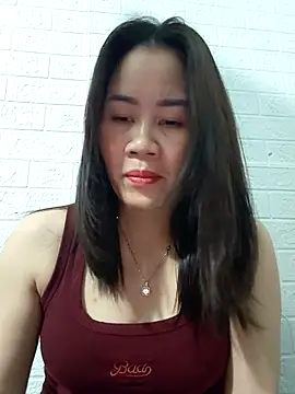 Snapshot of Singlemom69x chatting on November 29, 2:58 am Singlemom69x online show from November 29, 2:58 am