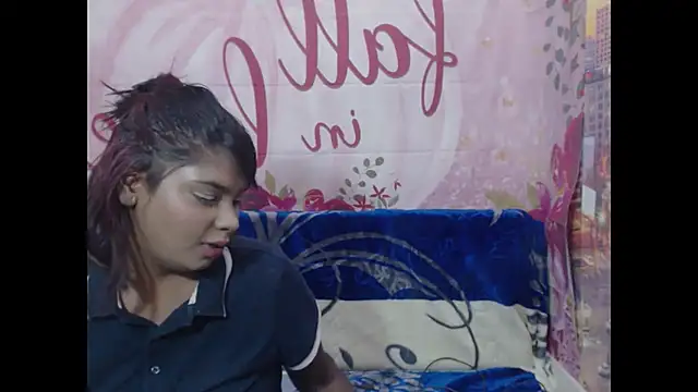 Snapshot of indianmystica694u chatting on October 6, 6:33 am indianmystica694u online show from October 6, 6:33 am