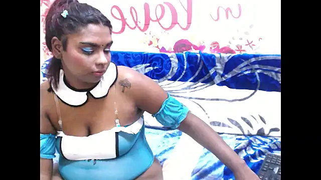 Snapshot of indianmystica694u chatting on October 9, 8:07 pm indianmystica694u online show from October 9, 8:07 pm