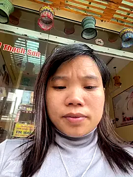 Snapshot of Ngoc-bbi chatting on September 17, 6:04 am Ngoc-bbi online show from September 17, 6:04 am