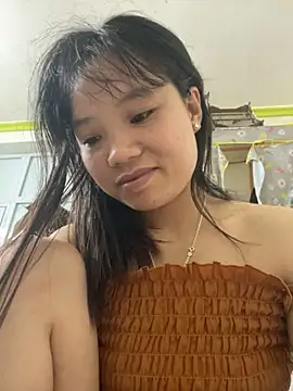 Snapshot of Ngoc-bbi chatting on September 21, 5:36 pm Ngoc-bbi online show from September 21, 5:36 pm