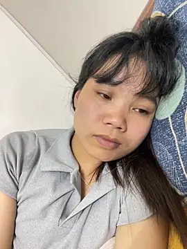 Snapshot of Ngoc-bbi chatting on October 1, 10:32 am Ngoc-bbi online show from October 1, 10:32 am