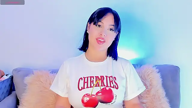 AnaLevii online show from December 15, 4:22 pm