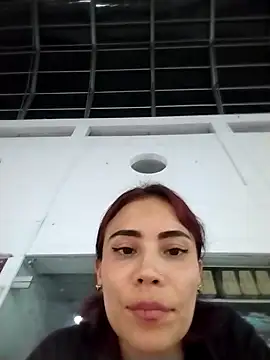 Snapshot of dulcelatin21 chatting on November 12, 11:03 pm dulcelatin21 online show from November 12, 11:03 pm