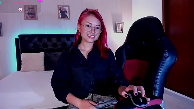 MAYASMITH   online show from July 19, 5:44 am