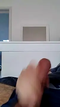 Snapshot of NewJoiner chatting on September 27, 11:26 am NewJoiner online show from September 27, 11:26 am