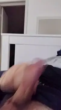 Snapshot of NewJoiner chatting on November 2, 5:48 pm NewJoiner online show from November 2, 5:48 pm