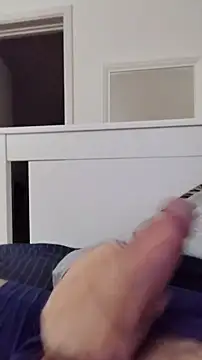 Snapshot of NewJoiner chatting on November 5, 6:08 pm NewJoiner online show from November 5, 6:08 pm