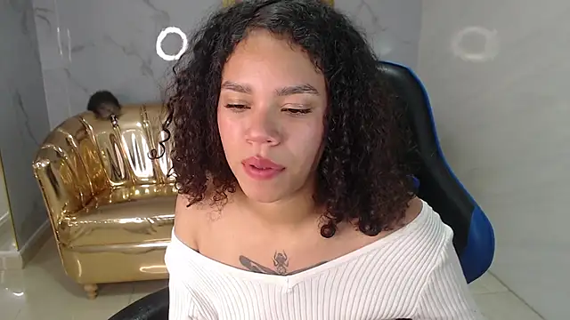 Snapshot of Canela_s1 chatting on October 3, 8:28 pm Canela s1 online show from October 3, 8:28 pm