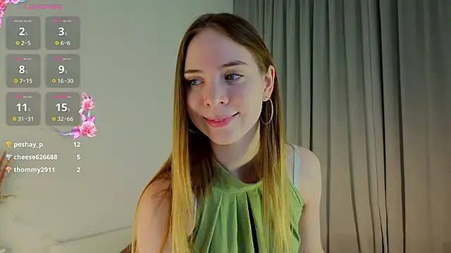 Snapshot of CarollSmithh chatting on March 1, 9:17 pm CarollSmithh online show from March 1, 9:17 pm