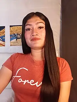 Snapshot of Naughtyalina2 chatting on June 8, 11:49 pm Naughtyalina2 online show from June 8, 11:49 pm