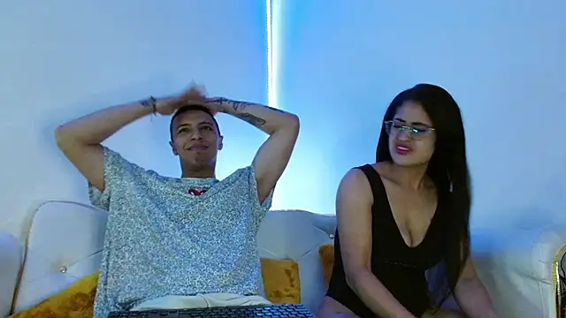 Snapshot of Luna_Noire1 chatting on November 7, 11:49 pm Luna Noire1 online show from November 7, 11:49 pm