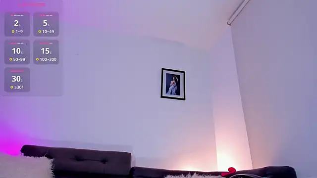 Snapshot of Mariee-Laveau chatting on November 6, 3:29 am Mariee-Laveau online show from November 6, 3:29 am