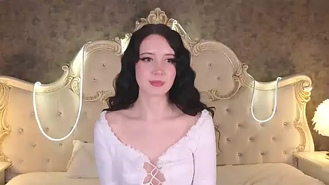 GraceMartinos online show from October 26, 8:59 pm