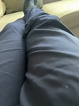 Snapshot of strmec chatting on October 3, 10:34 am strmec online show from October 3, 10:34 am