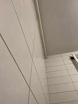 Snapshot of strmec chatting on October 8, 3:31 pm strmec online show from October 8, 3:31 pm