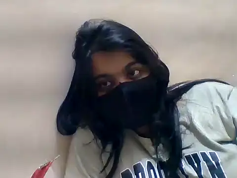 Vaani Singha online show from May 7, 2:22 pm