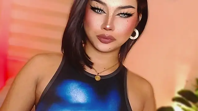 Snapshot of MissRumi_Hunter chatting on November 11, 8:53 pm MissRumi Hunter online show from November 11, 8:53 pm