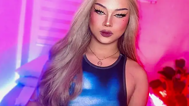 Snapshot of MissRumi_Hunter chatting on November 20, 4:56 am MissRumi Hunter online show from November 20, 4:56 am