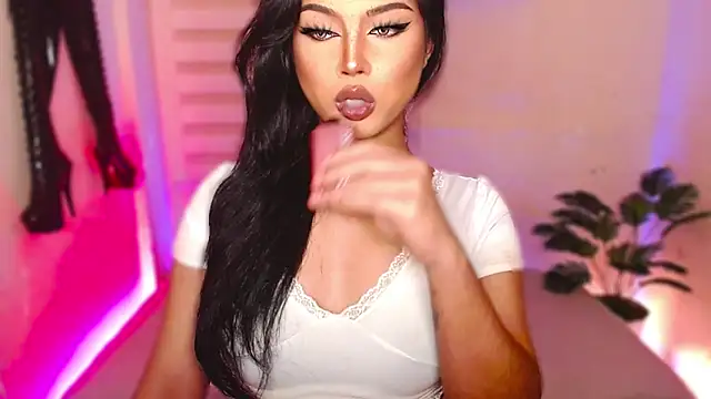 MissRumi Hunter online show from March 4, 2:28 am