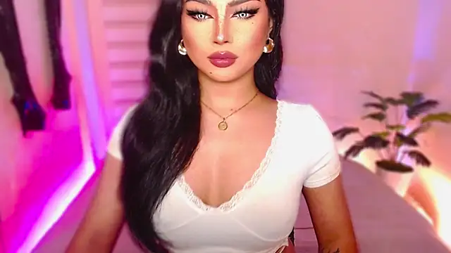 MissRumi Hunter online show from April 4, 6:49 pm