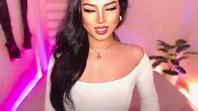 MissRumi Hunter online show from April 5, 5:54 pm