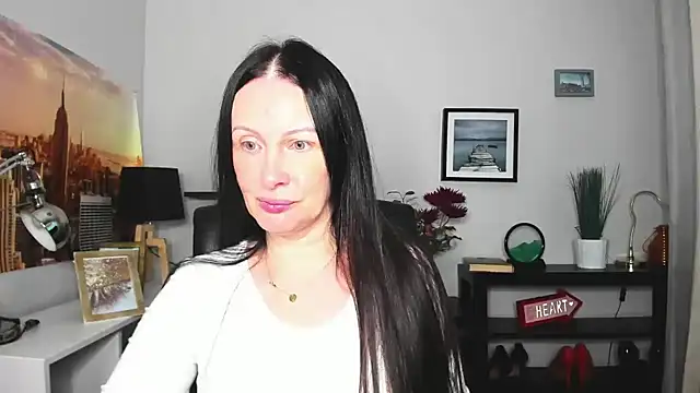 Velvet Jasmine online show from September 24, 5:33 am