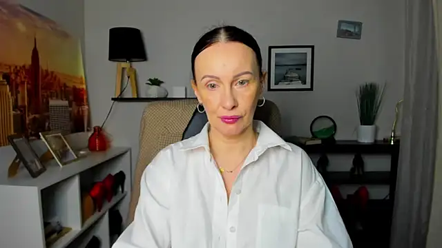 Velvet Jasmine online show from December 22, 6:32 am