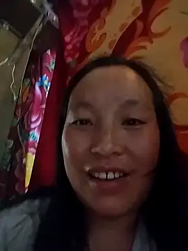 miss-su online show from April 12, 9:14 am