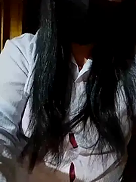 miss-su online show from June 9, 9:59 pm