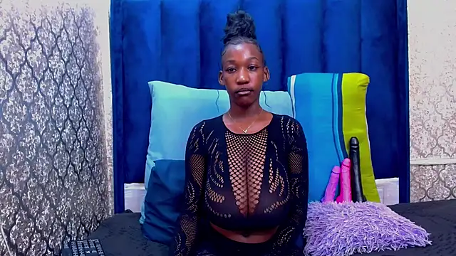 DarkQueen25x online show from May 27, 9:12 pm
