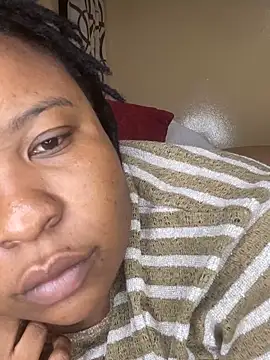Snapshot of ThickTana chatting on April 9, 10:04 pm ThickTana online show from April 9, 10:04 pm