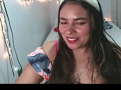 Snapshot of crystal_1991 chatting on December 4, 2:21 am crystal 1991 online show from December 4, 2:21 am