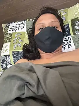 indianshycouple online show from April 24, 10:39 am