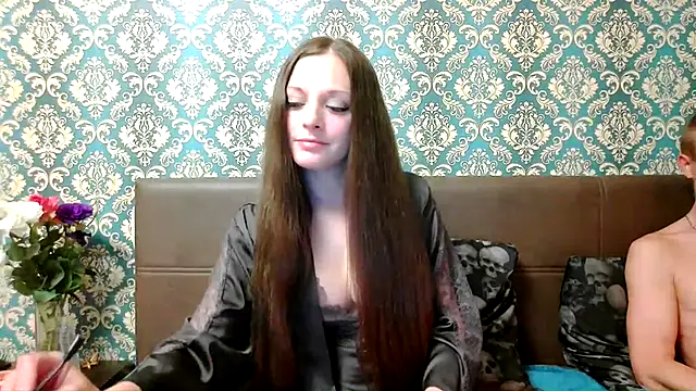 Snapshot of Rapunzel_hairlover chatting on September 22, 7:49 pm Rapunzel hairlover online show from September 22, 7:49 pm