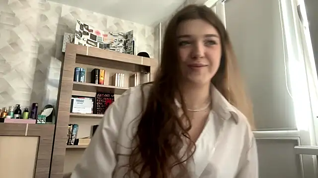 Snapshot of CarylWeatherholtz chatting on September 24, 7:01 am CarylWeatherholtz online show from September 24, 7:01 am