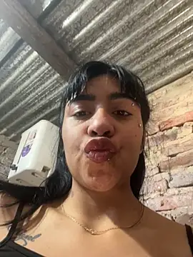 bebecam2002 online show from November 24, 6:29 pm