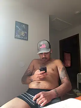 Snapshot of Ghosttown23 chatting on June 10, 6:29 pm Ghosttown23 online show from June 10, 6:29 pm