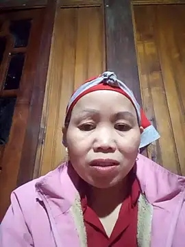  YooY  online show from November 13, 11:31 am