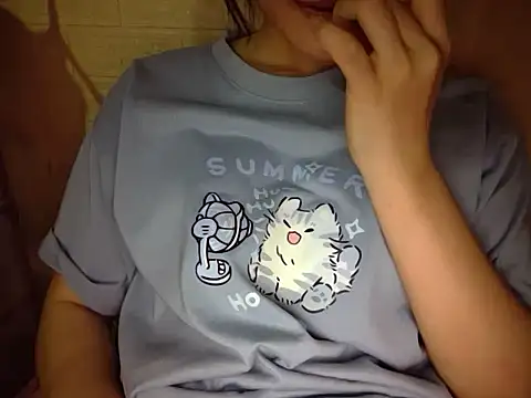 Ly-ny online show from May 31, 3:19 pm