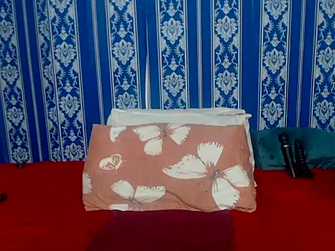 JUICEYLIPS333 online show from November 12, 6:41 pm