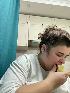 AliceCurlyX online show from February 19, 5:47 am