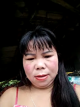 Snapshot of lusy-00 chatting on October 6, 11:46 pm lusy-00 online show from October 6, 11:46 pm